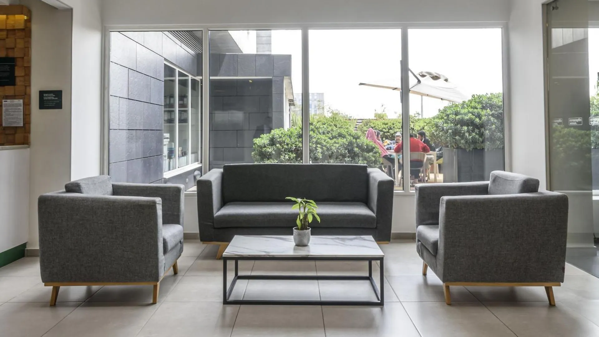 Hotel City Express Junior By Marriott Bogota Aeropuerto