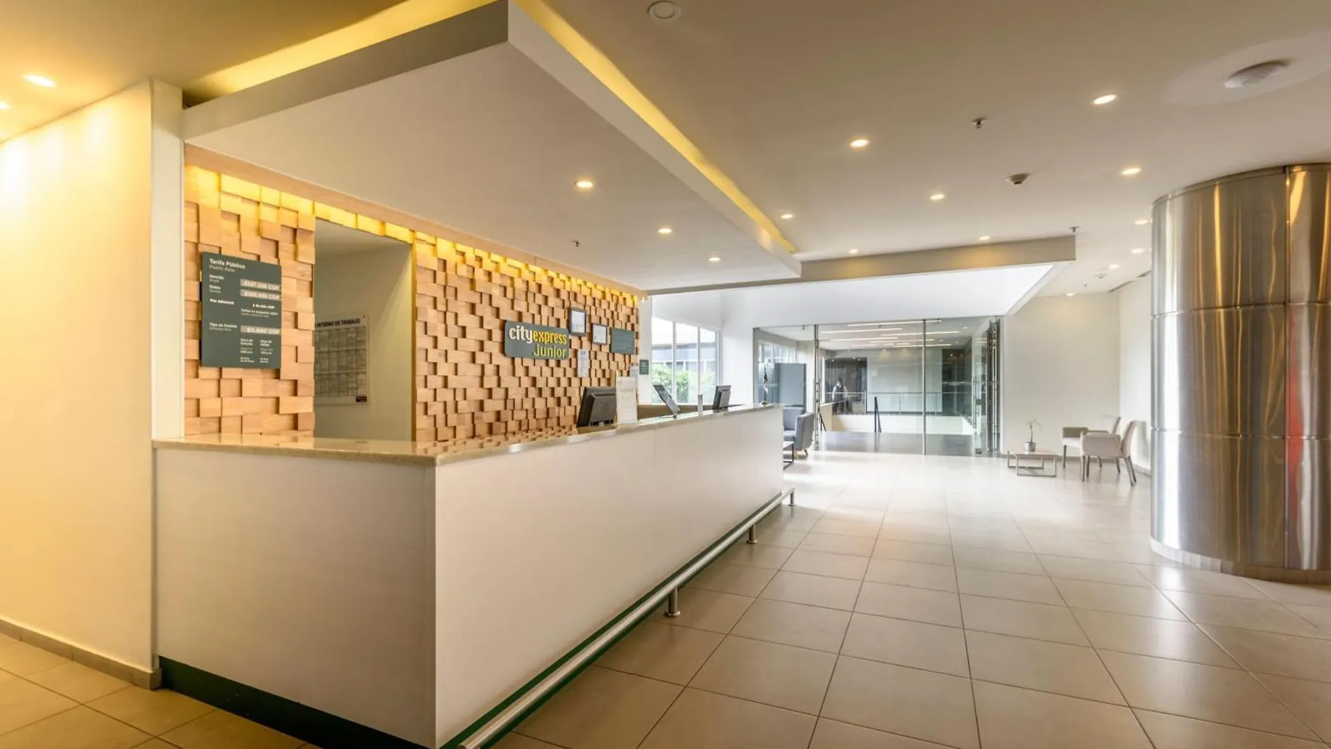 City Express Junior By Marriott Bogota Aeropuerto