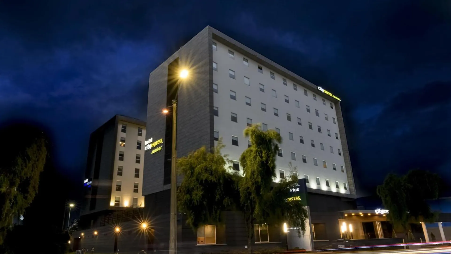 City Express Junior By Marriott Bogota Aeropuerto Colombia